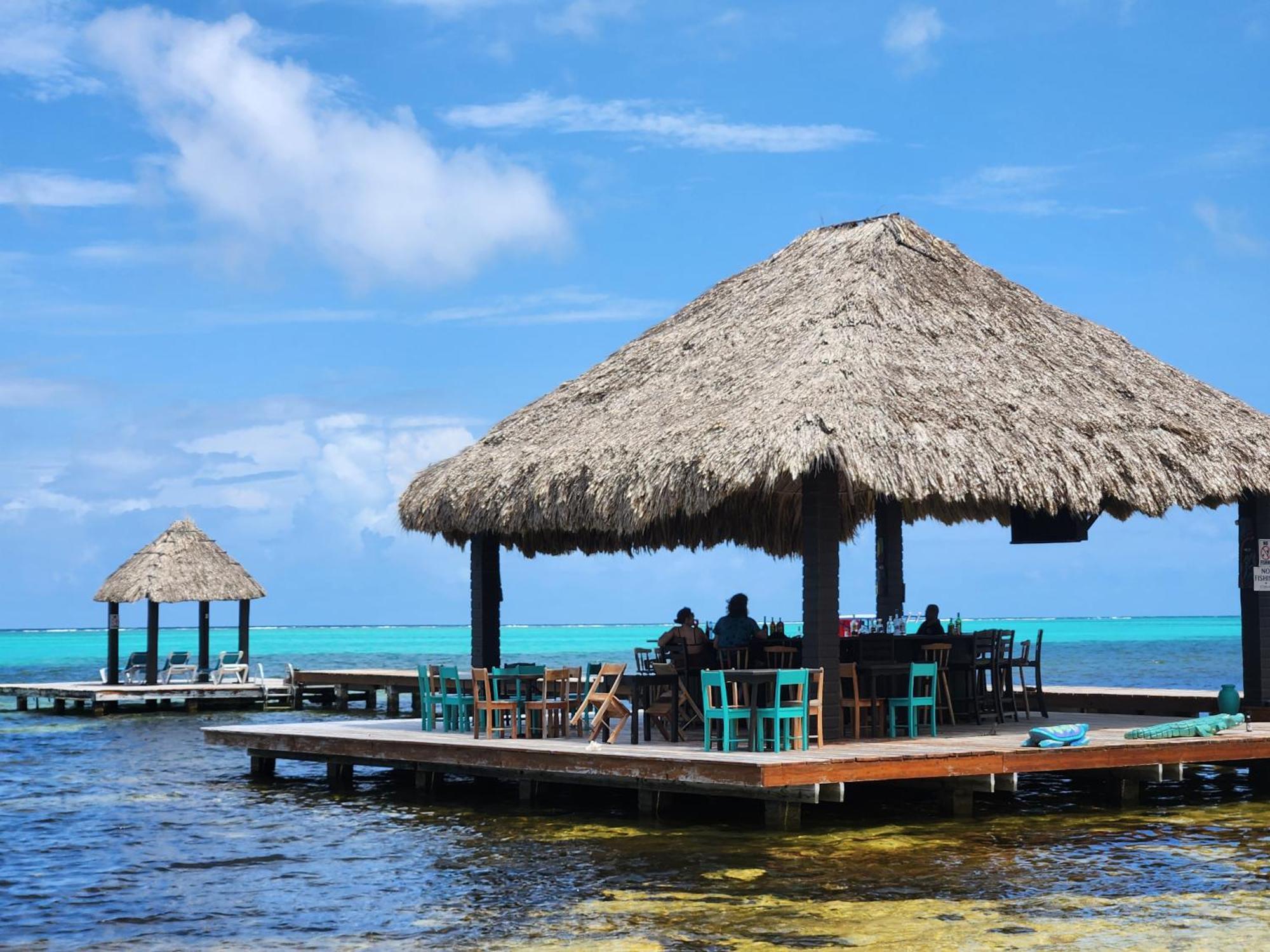 X'Tan Ha- The Waterfront Hotel San Pedro  Eksteriør billede